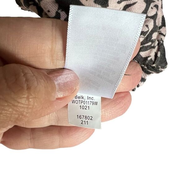 Wonderly gray and pink floral print knit elastic bottom top 3X - Picture 7 of 8